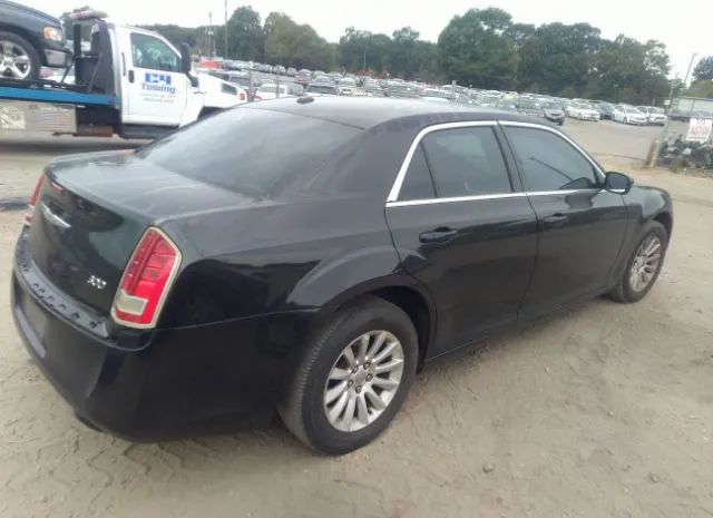 Photo 3 VIN: 2C3CA4CG2BH562852 - CHRYSLER 300 