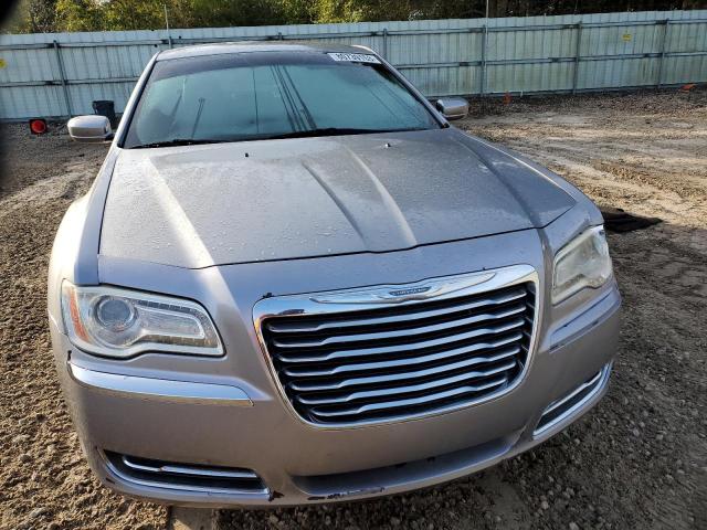 Photo 4 VIN: 2C3CA4CG4BH524488 - CHRYSLER 300 