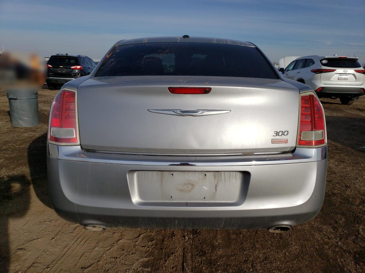 Photo 5 VIN: 2C3CA4CG7BH522296 - CHRYSLER 300 