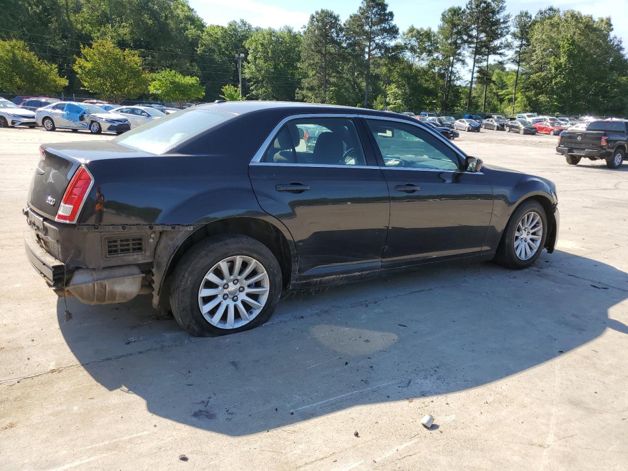 Photo 2 VIN: 2C3CA4CG9BH500834 - CHRYSLER 300 