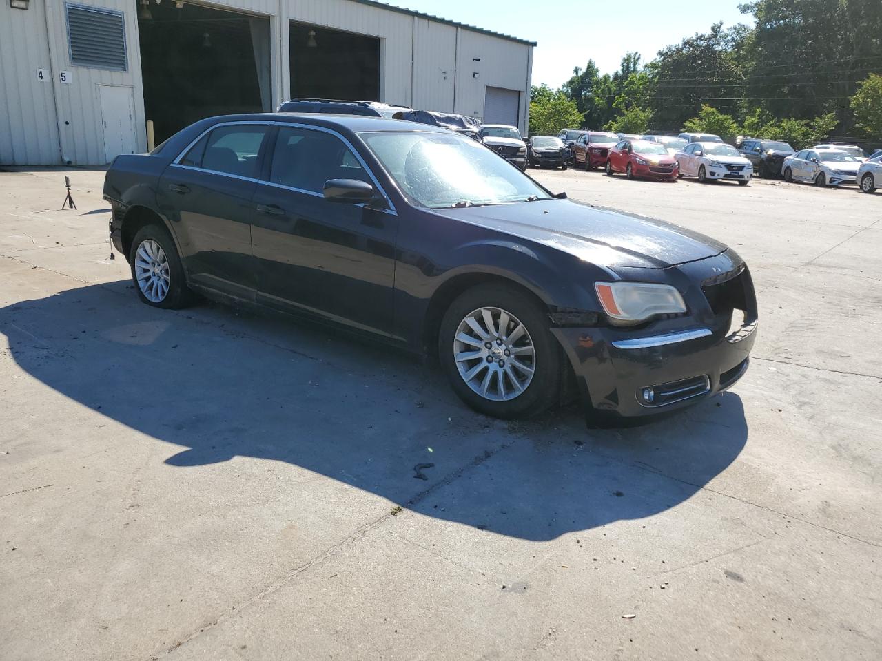 Photo 3 VIN: 2C3CA4CG9BH500834 - CHRYSLER 300 