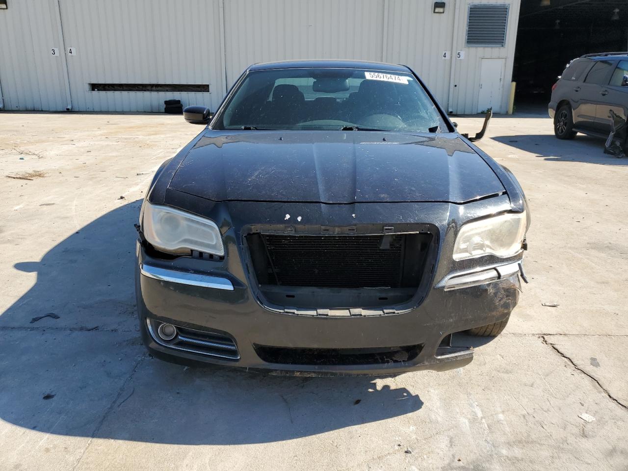 Photo 4 VIN: 2C3CA4CG9BH500834 - CHRYSLER 300 