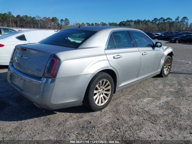 Photo 3 VIN: 2C3CA4CG9BH522266 - CHRYSLER 300 