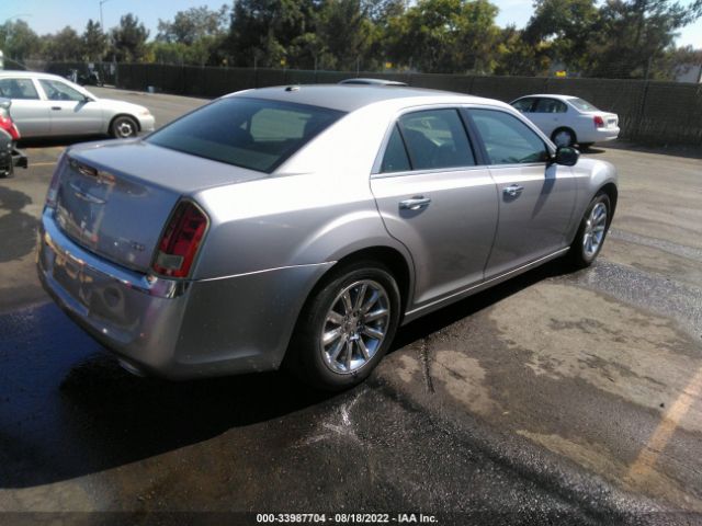 Photo 3 VIN: 2C3CA5CG0BH547062 - CHRYSLER 300 