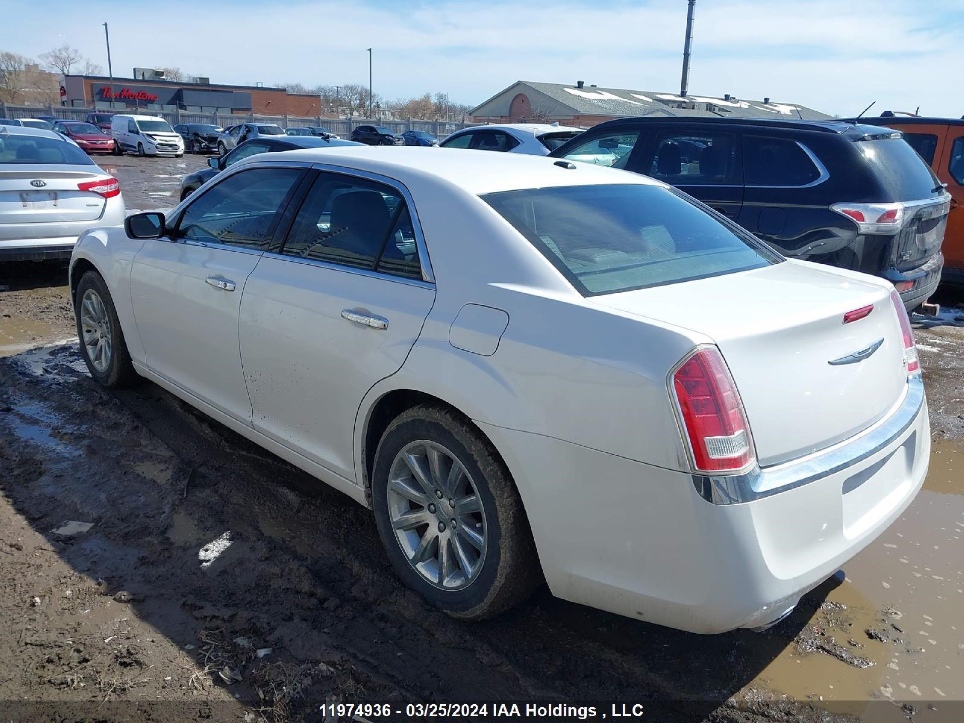 Photo 13 VIN: 2C3CA5CG0BH573452 - CHRYSLER 300 