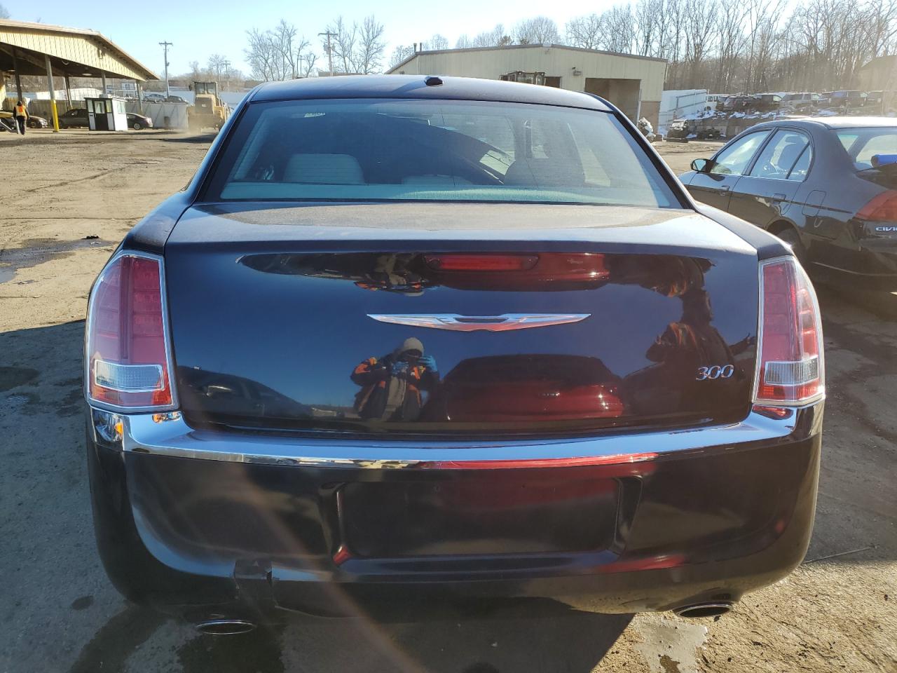 Photo 5 VIN: 2C3CA5CG3BH518185 - CHRYSLER 300 