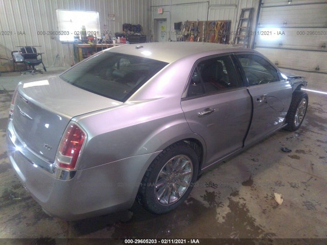 Photo 3 VIN: 2C3CA5CG4BH522780 - CHRYSLER 300 