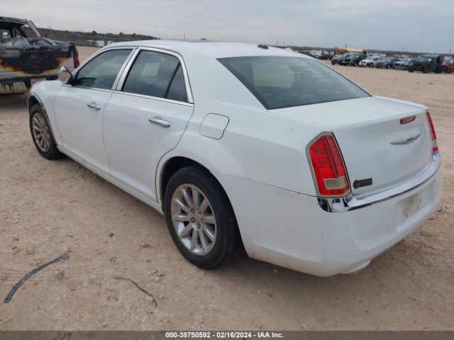 Photo 2 VIN: 2C3CA5CG4BH523315 - CHRYSLER 300 