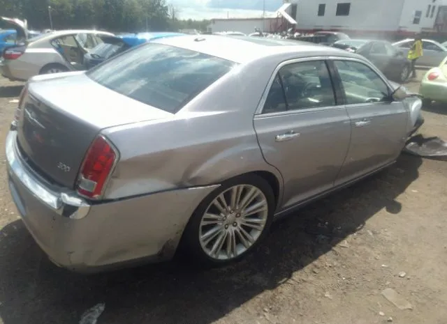 Photo 3 VIN: 2C3CA5CG4BH536002 - CHRYSLER 300 