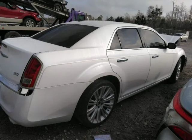 Photo 3 VIN: 2C3CA5CG4BH549588 - CHRYSLER 300 