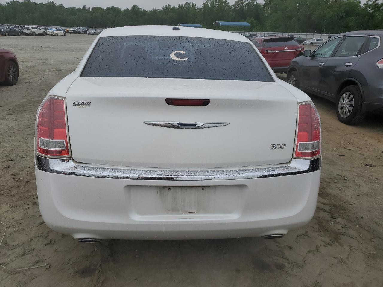 Photo 5 VIN: 2C3CA5CG7BH554820 - CHRYSLER 300 