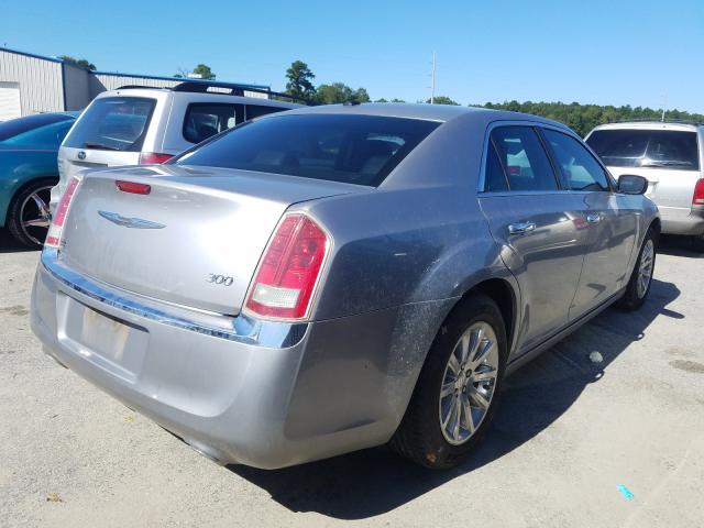 Photo 3 VIN: 2C3CA5CG8BH533359 - CHRYSLER 300 LIMITE 