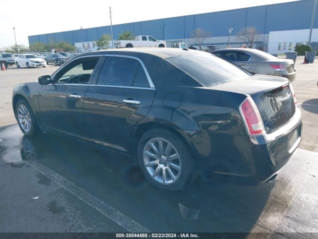 Photo 2 VIN: 2C3CA5CG8BH546726 - CHRYSLER 300 