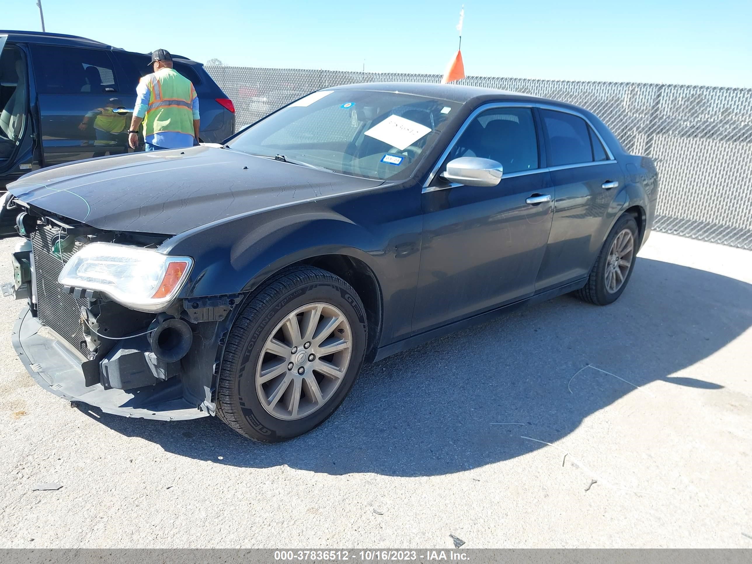 Photo 1 VIN: 2C3CA5CG9BH523374 - CHRYSLER 300 