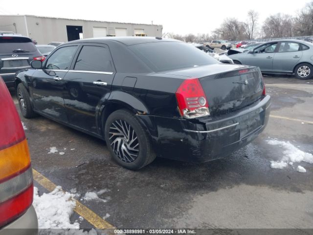 Photo 2 VIN: 2C3CA5CV0AH221775 - CHRYSLER 300 