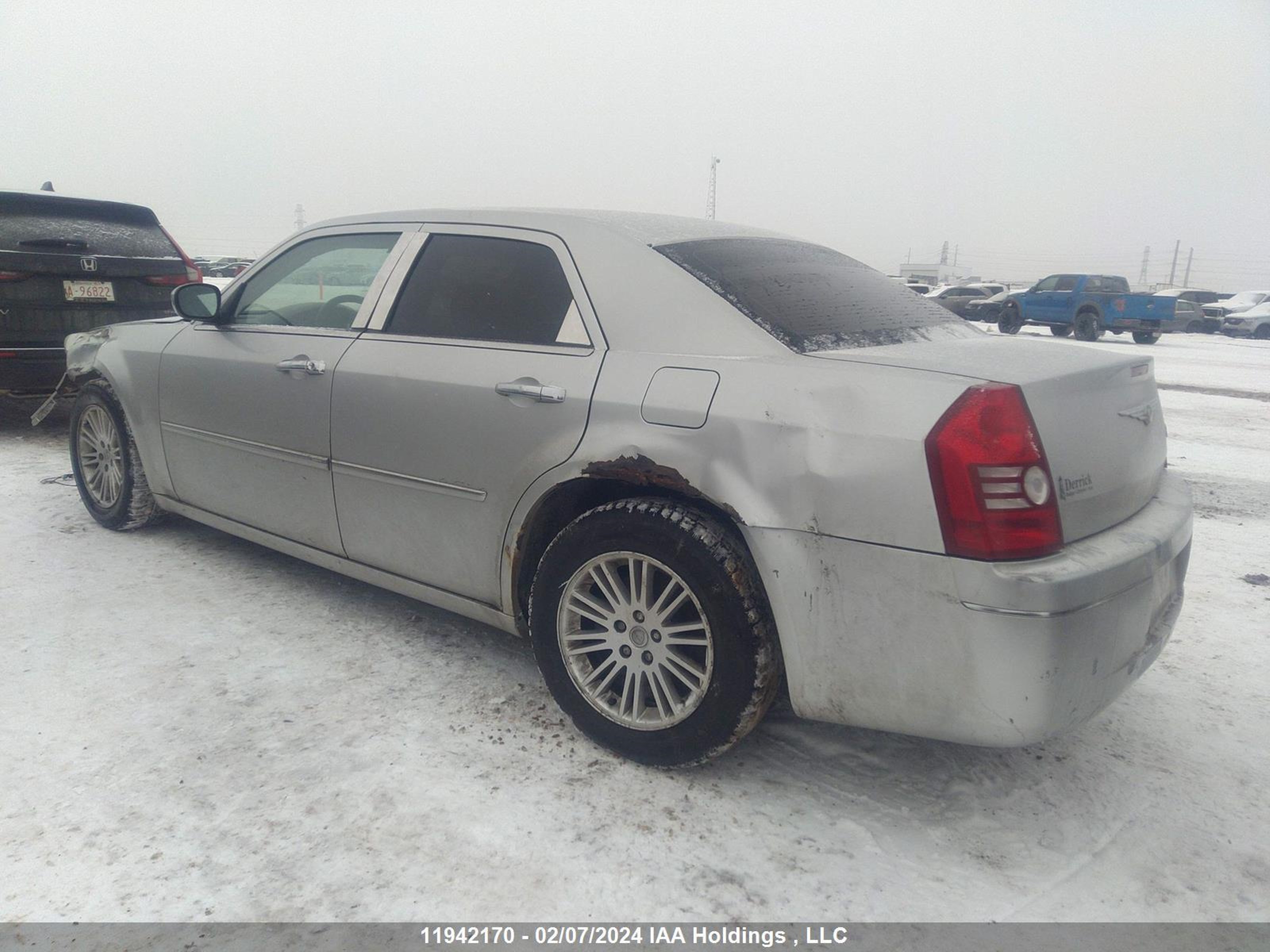 Photo 2 VIN: 2C3CA5CV0AH230511 - CHRYSLER 300 