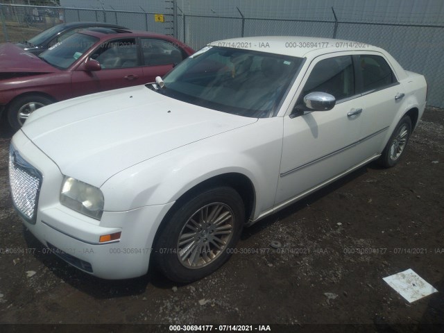 Photo 1 VIN: 2C3CA5CV1AH192738 - CHRYSLER 300 