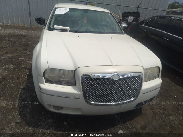 Photo 5 VIN: 2C3CA5CV1AH192738 - CHRYSLER 300 