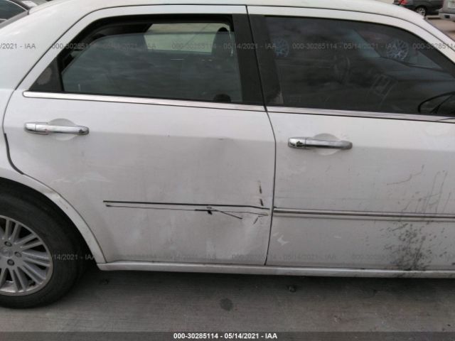 Photo 5 VIN: 2C3CA5CV1AH324896 - CHRYSLER 300 