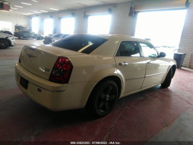 Photo 3 VIN: 2C3CA5CV1AH326485 - CHRYSLER 300 