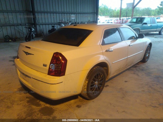 Photo 3 VIN: 2C3CA5CV2AH117658 - CHRYSLER 300 