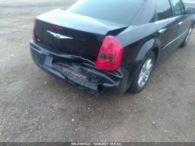 Photo 5 VIN: 2C3CA5CV2AH134086 - CHRYSLER 300 