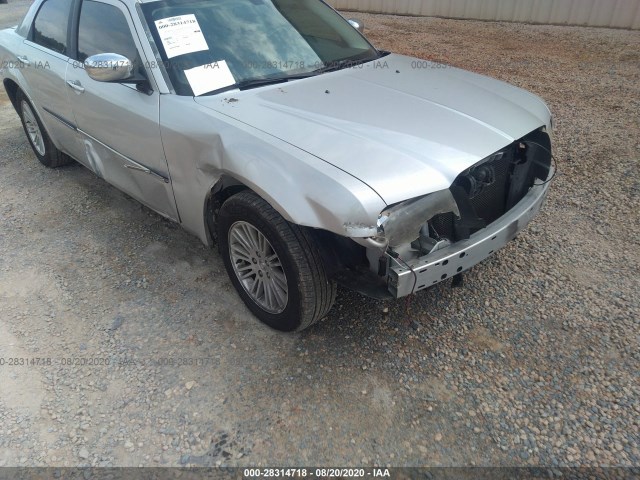 Photo 5 VIN: 2C3CA5CV2AH160882 - CHRYSLER 300 