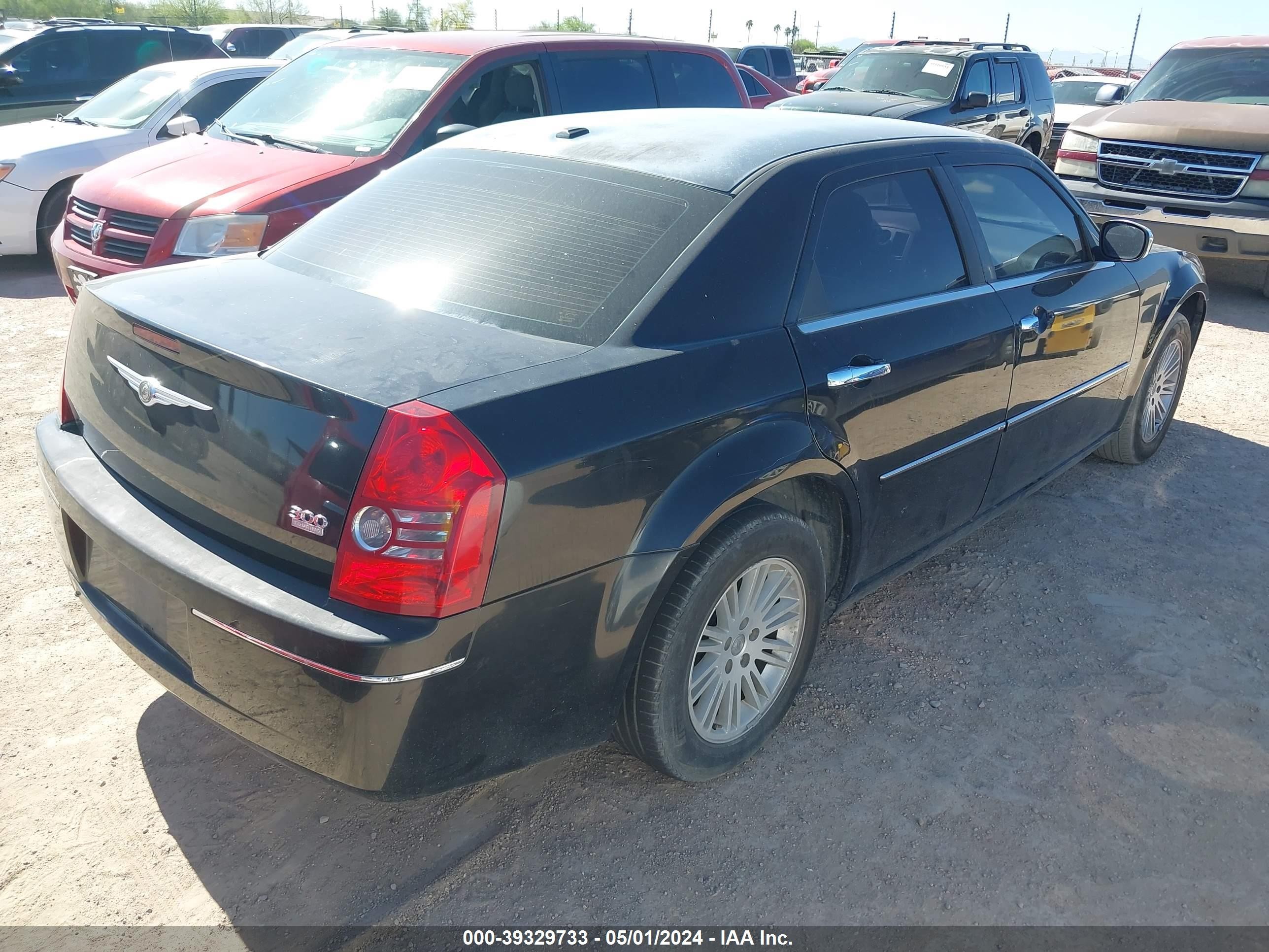 Photo 3 VIN: 2C3CA5CV2AH180324 - CHRYSLER 300 