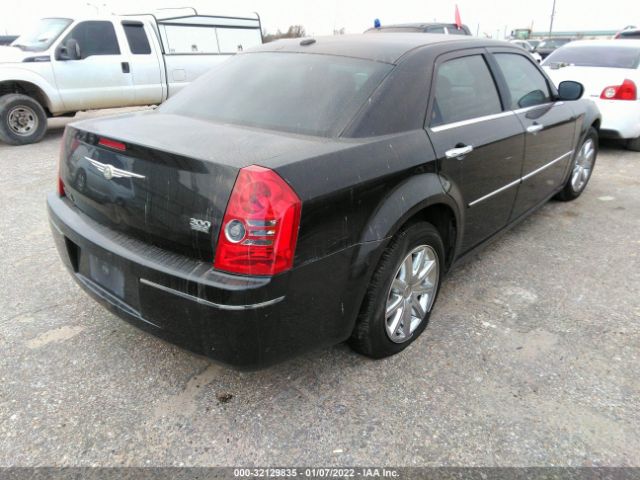 Photo 3 VIN: 2C3CA5CV2AH221468 - CHRYSLER 300 