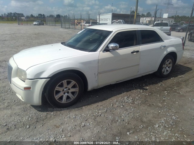 Photo 1 VIN: 2C3CA5CV3AH101050 - CHRYSLER 300 