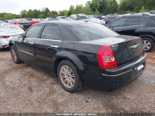 Photo 2 VIN: 2C3CA5CV3AH305430 - CHRYSLER 300 