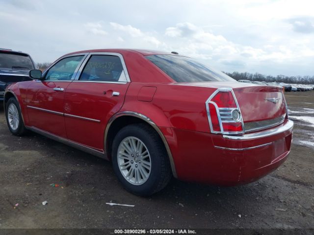 Photo 2 VIN: 2C3CA5CV3AH324771 - CHRYSLER 300 