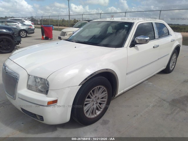 Photo 1 VIN: 2C3CA5CV3AH325709 - CHRYSLER 300 