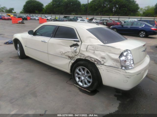 Photo 2 VIN: 2C3CA5CV3AH330294 - CHRYSLER 300 