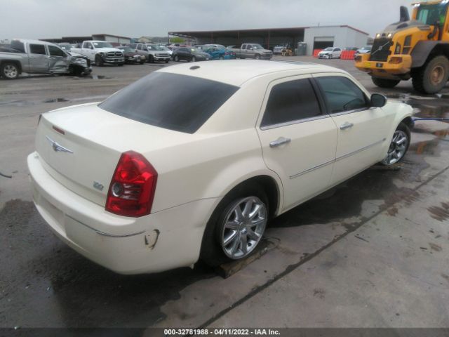 Photo 3 VIN: 2C3CA5CV3AH330294 - CHRYSLER 300 