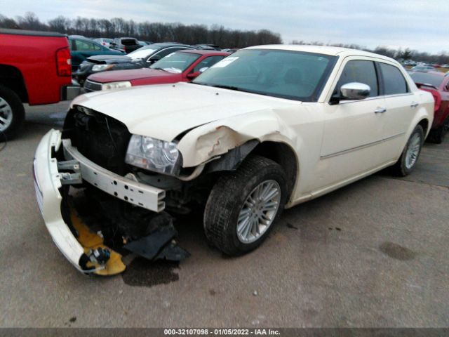 Photo 1 VIN: 2C3CA5CV4AH105818 - CHRYSLER 300 