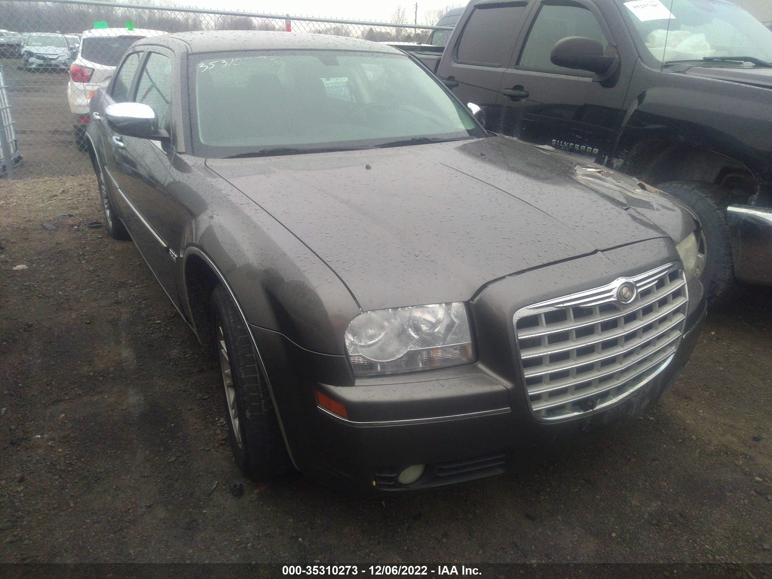 Photo 0 VIN: 2C3CA5CV5AH102359 - CHRYSLER 300 