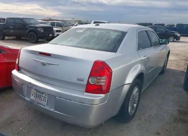 Photo 3 VIN: 2C3CA5CV6AH274500 - CHRYSLER 300 