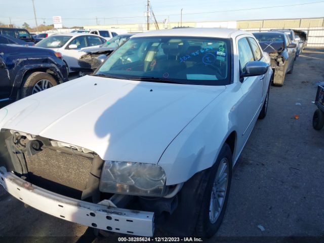 Photo 1 VIN: 2C3CA5CV6AH325073 - CHRYSLER 300 