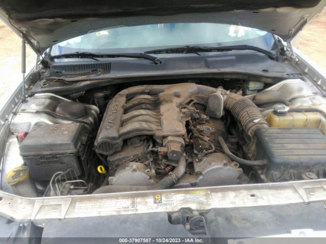 Photo 9 VIN: 2C3CA5CV7AH225435 - CHRYSLER 300 