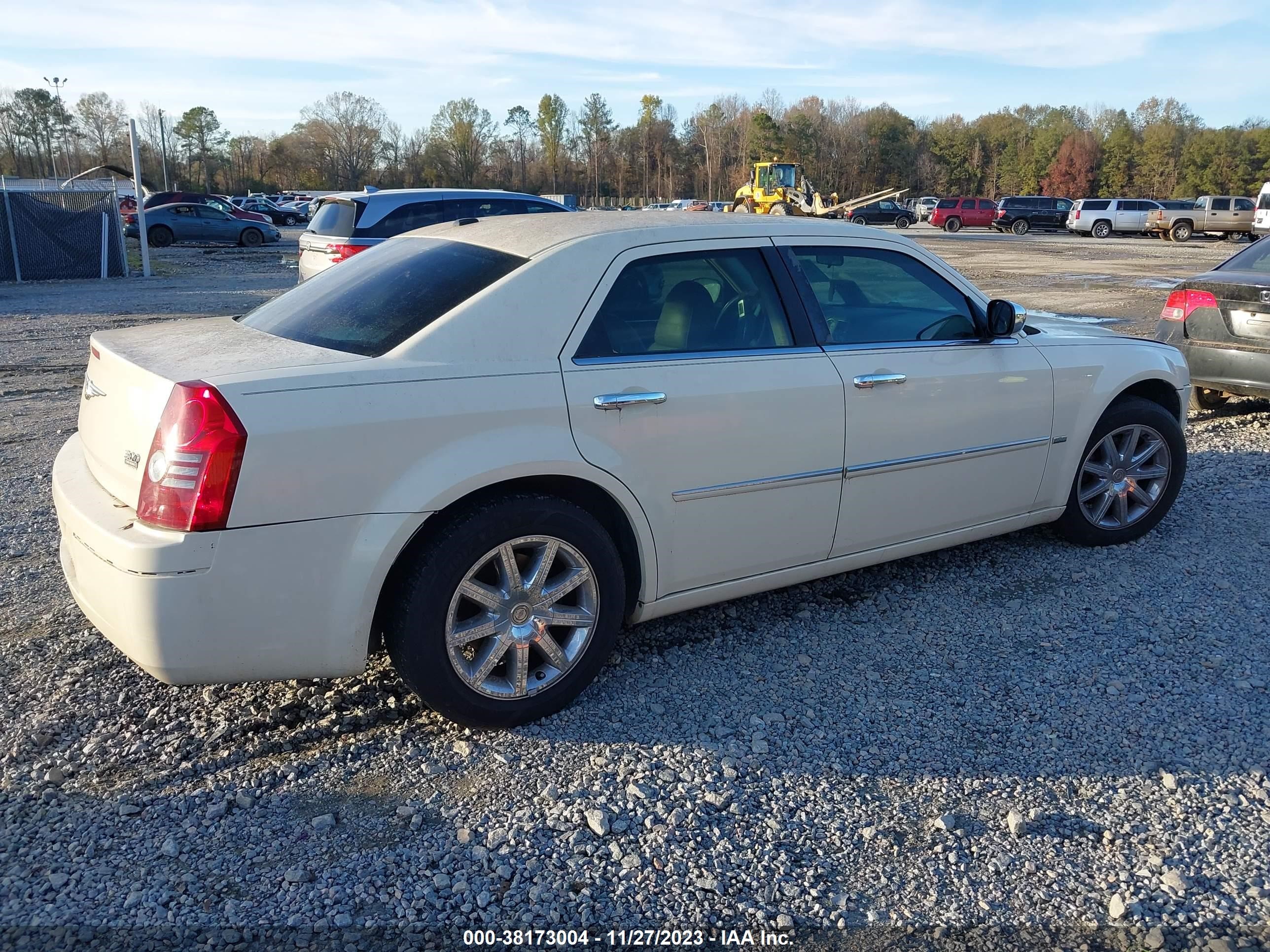 Photo 3 VIN: 2C3CA5CV7AH266549 - CHRYSLER 300 