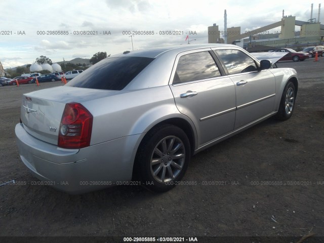 Photo 3 VIN: 2C3CA5CV7AH327396 - CHRYSLER 300 