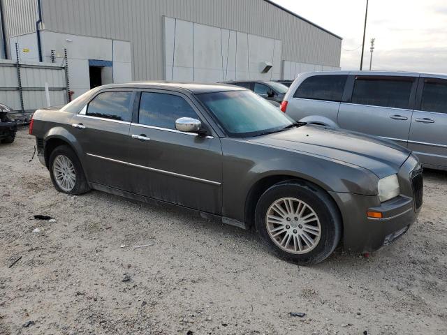 Photo 3 VIN: 2C3CA5CV8AH101450 - CHRYSLER 300 TOURIN 