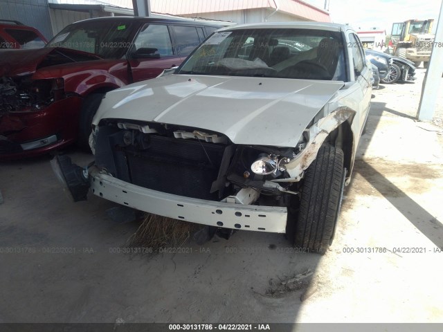 Photo 5 VIN: 2C3CA5CV8AH230482 - CHRYSLER 300 