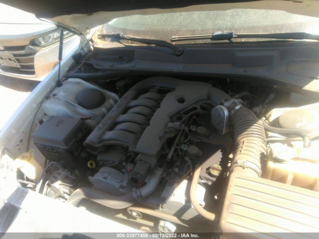 Photo 9 VIN: 2C3CA5CV8AH294022 - CHRYSLER 300 