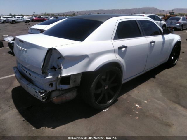 Photo 3 VIN: 2C3CA5CV9AH315458 - CHRYSLER 300 