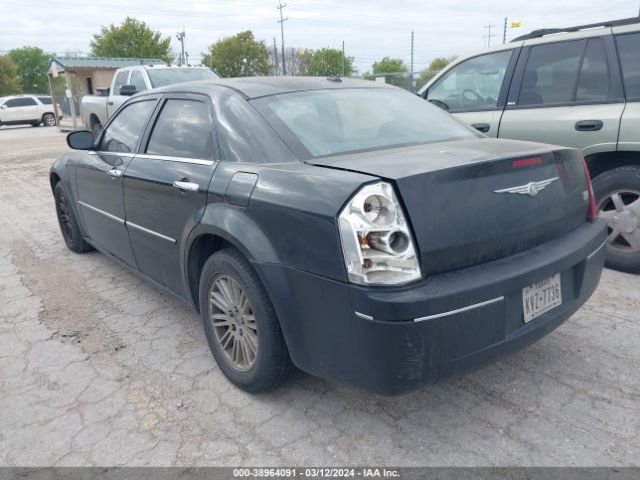 Photo 2 VIN: 2C3CA5CV9AH328128 - CHRYSLER 300 