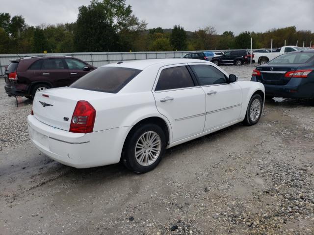 Photo 3 VIN: 2C3CA5CVXAH326209 - CHRYSLER 300 