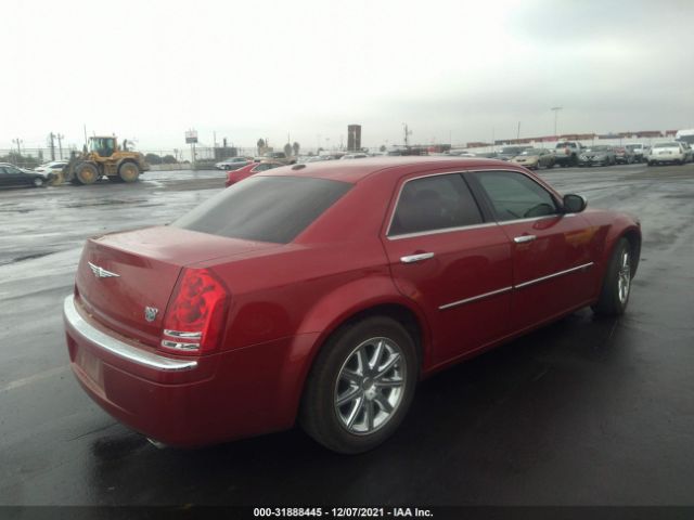 Photo 3 VIN: 2C3CA6CT0AH114570 - CHRYSLER 300 