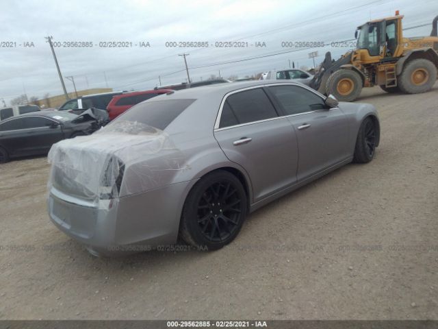 Photo 3 VIN: 2C3CA6CT0BH538879 - CHRYSLER 300 